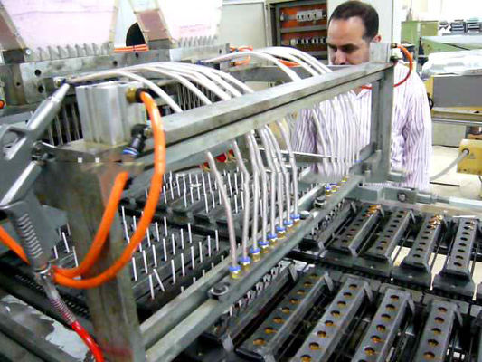 Doces comerciais do pirulito da eficiência elevada que fazem a máquina fornecedor